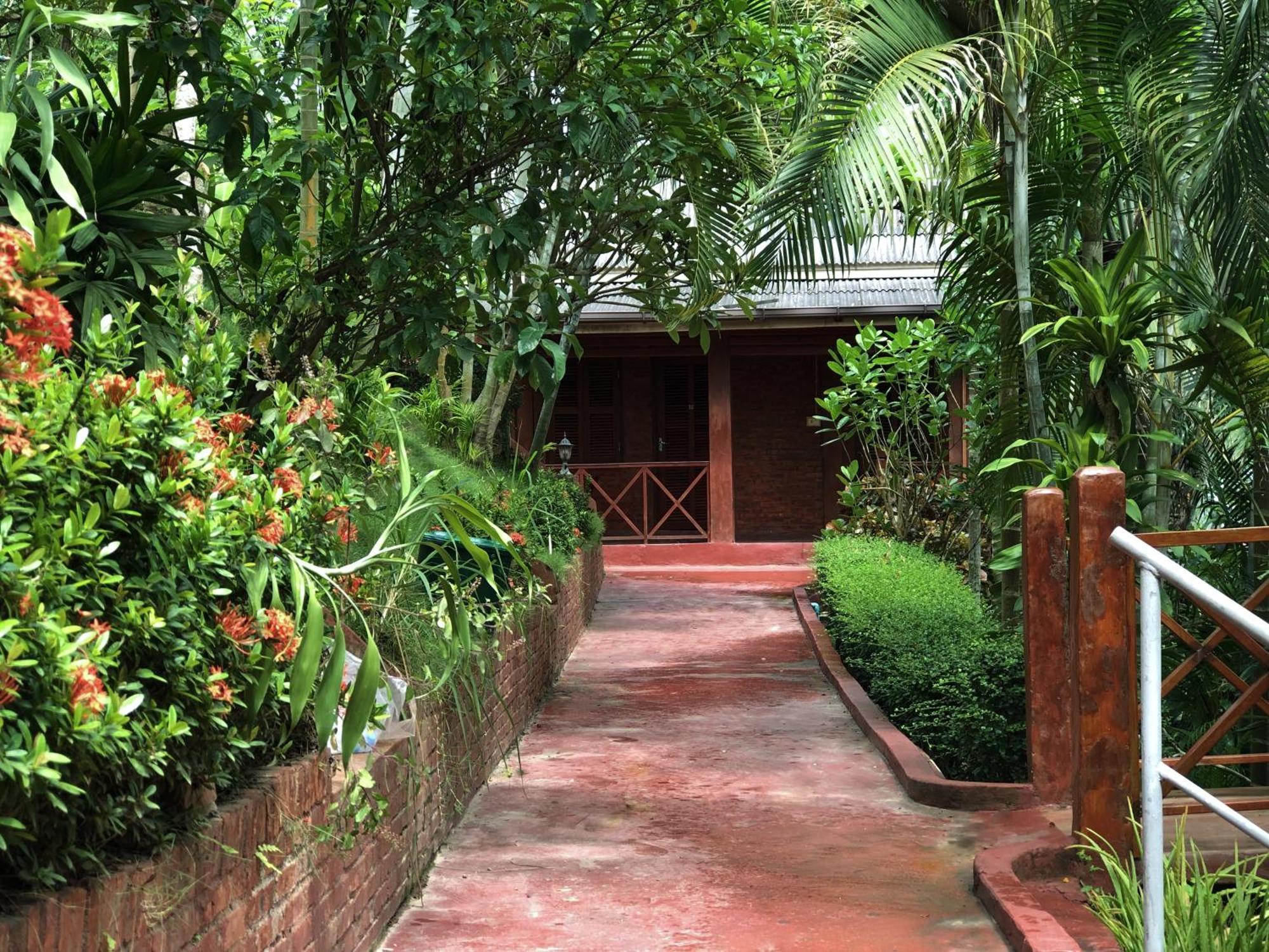 Mekong Riverside Lodge Pakbeng Luaran gambar