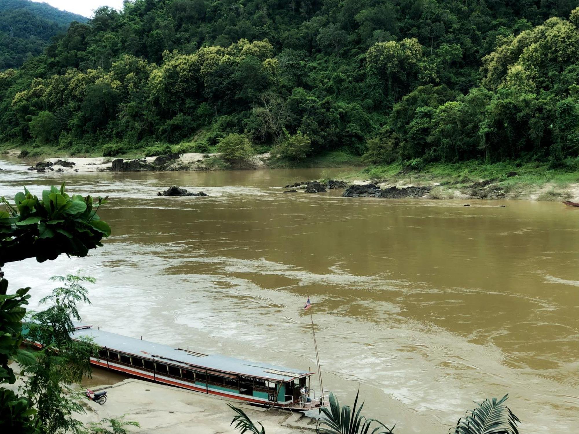 Mekong Riverside Lodge Pakbeng Luaran gambar